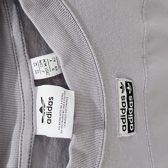 Adidas Womens Tee T-Shirt Top Short Sleeve Medium Light Purple with Logo - Picture 3 of 8